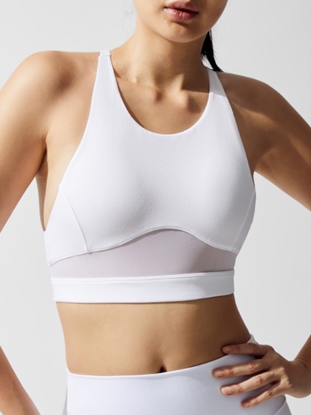 ALO Yoga White glance Mesh High-Neck Sports Bra, Small